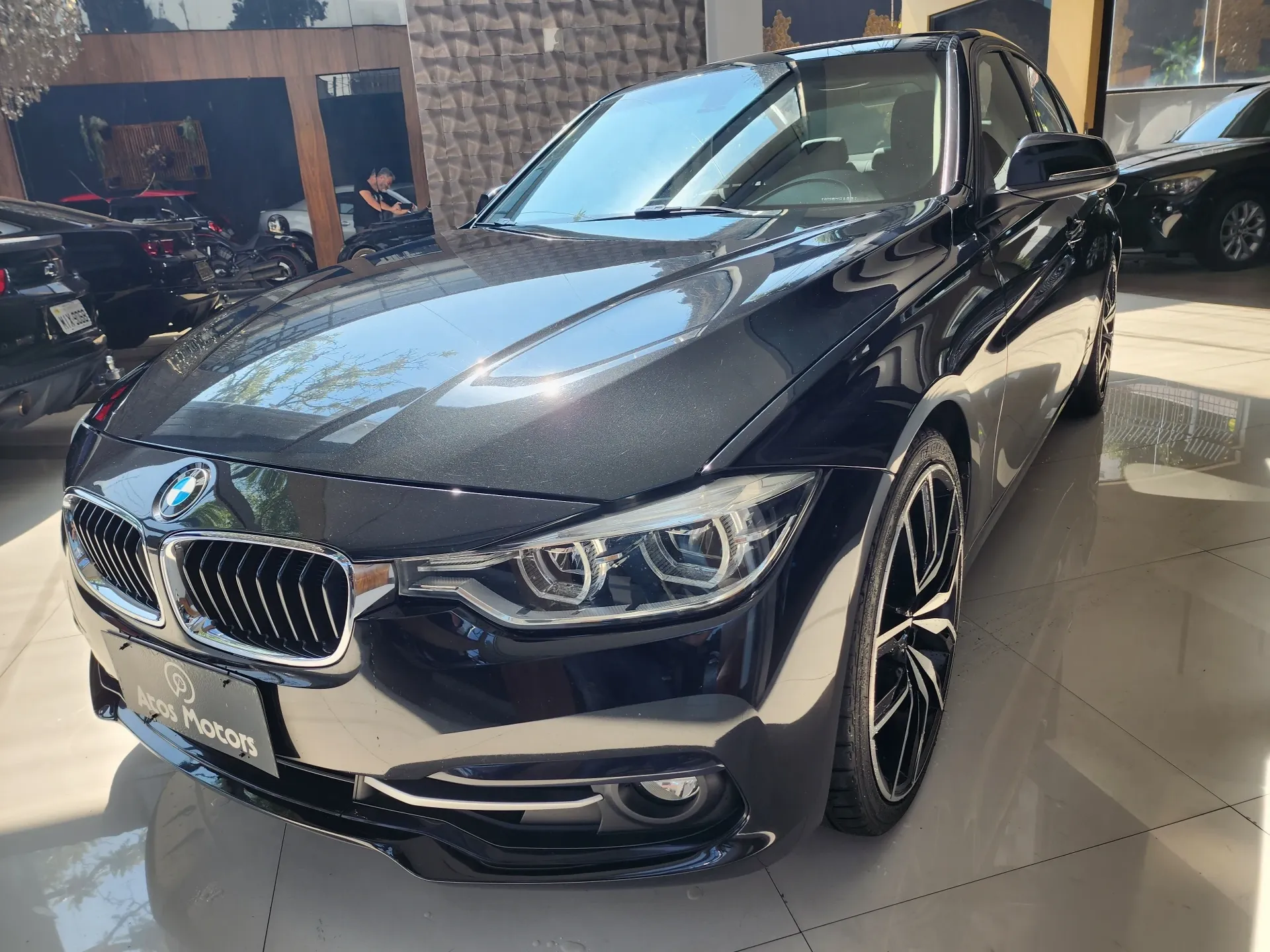 BMW 328i