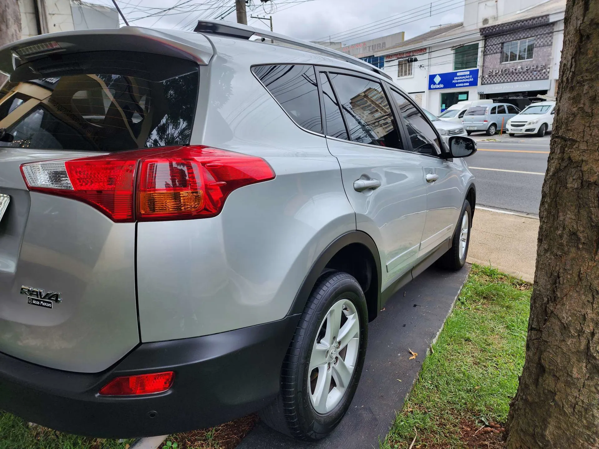 TOYOTA RAV4