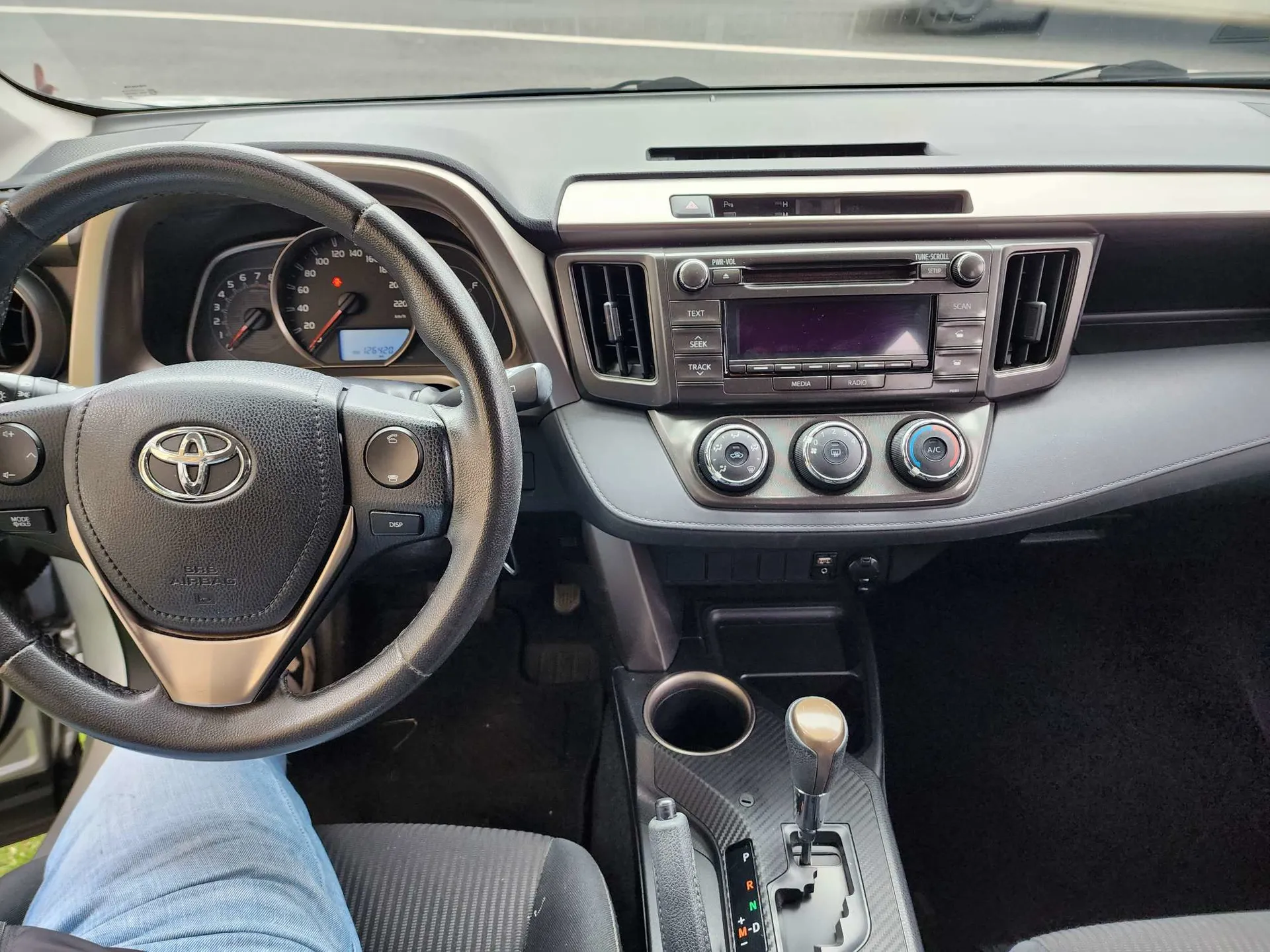 TOYOTA RAV4